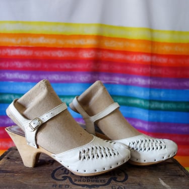 70s white leather clogs sz EU 37 US 6.5 vintage strappy wood heel sandal w/ braided leather made by Krone Saga House Ltd, hippie boho style 