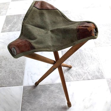 Authentic WWII Sniper Camp Stool Tri Pod Leather and Green Canvas 