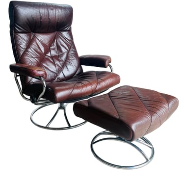 Mid Century Modern Ekornes Leather Lounge Chair & Ottoman 
