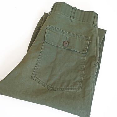 vintage army pants / OG 107 pants / 1980s US Army high waist green baker pants trousers 29 