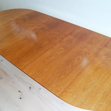 Danish Mid Century Modern Teak Round to Oval Dining Table with Three Leaves Hanning Kaernulf Made in Denmark 