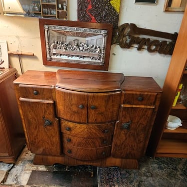 Art Deco Sideboard and Drinks Station. 54x20x40