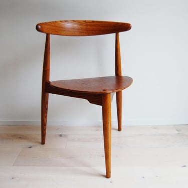 Danish Modern Hans Wegner Heart Chair FH4103 by Fritz Hansen Made in Denmark 