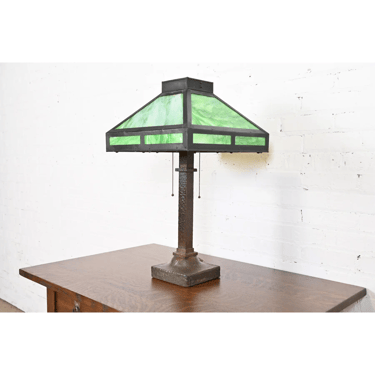 Stickley Style Antique Mission Arts & Crafts Hammered Copper Table Lamp With Slag Glass Shade, Circa 1920