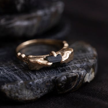 10K Gold Dark Tourmaline Skulls Ring