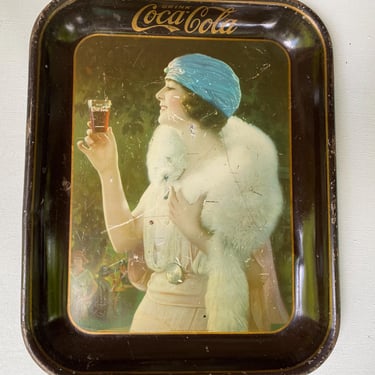 20's Antique Flapper Coke Drink Tray, Pink Dress With White Fox Fur Boa, Holding Glass Of Coca-Cola, American Artworks, Shabby, Advertising 