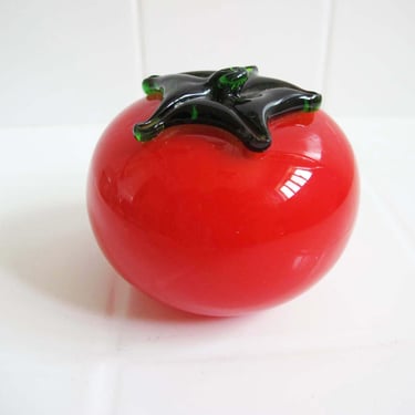 Vintage Glass Tomato Paperweight - Red Pomodoro Vegetable Garden Fruit Sculpture - Gardener Gift 
