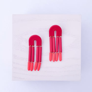 mini FRINGE in red monochrome, FW22 Collection, Polymer Clay, Large Statement Earrings, Oversized Modern Minimalist, Hypoallergenic Posts 