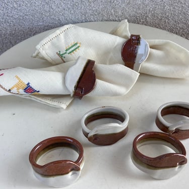 Vintage boho pottery napkins rings brown beige set 6 Size 2” x 2” 