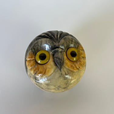 Vintage Italian Carved Alabaster Marble Owl Paperweight 