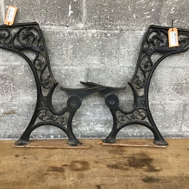 Cast Iron Desk Legs (Seattle)