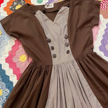 40s/50s chocolate brown cotton dress with gingham inlay and buttons and the bodice by Fourell 