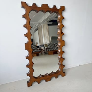 WOODEN SCALOPPED FULL SIZE MIRROR
