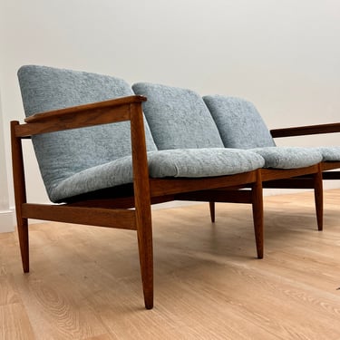 Mid Century Sofa by Svend Eriksen for Glostrup 