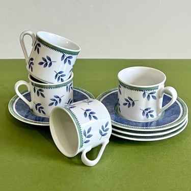 Vintage Villeroy and Boch Set of Four Flat Demitasse Cup & Saucer Sets 