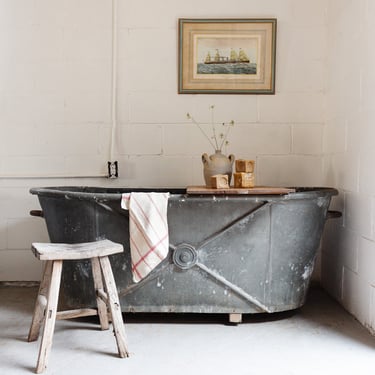 19th century French zinc tub