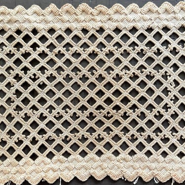 Doily Hardanger late 1800s 5x8.5