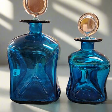Holmegaard Kluk Kluk Klemt Danish Glass Bottle w/ Round Topper