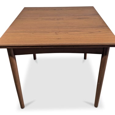 Square Dining Table w Hidden Leaves - 062433