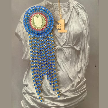 Blue ribbon rhinestone cameo brooch 
