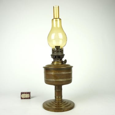 Big Victorian kerosene lamp, Adjustable Oil Lamp, old lamp, rustic Oil Lamp, decorative vintage oil lamp, retro lamp, Wedding Decor, 