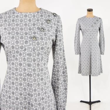 1960s Gray Knit Shift Dress | 60s Gray & White Polyester Print Dress | Large 