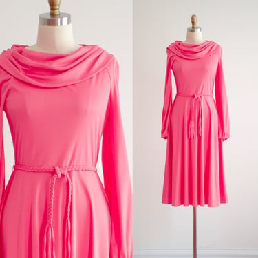 hot pink dress 70s vintage Jonathan Logan neon pink long sleeve fit and flare dress 