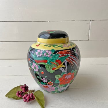 Vintage Hand-painted Asian Style Floral Ginger Jar // Chinese Collectible Vase, Family Heirloom, Chinese History // Gift 