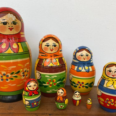 Vintage Matryoshka Dolls, Russian Wooden Nesting Dolls, Wood Peasant Girls Set Of 8, Chip On Biggest Girl 