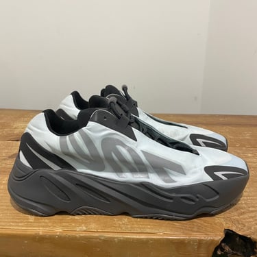 Yeezy 700 MNVN “Metallic” (Sz12)