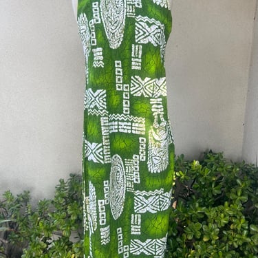 Vintage Hawaiian luau dress green white barkcloth Polynesian print Sz M/L 