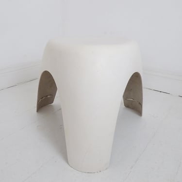 Japanese Fibreglass ' Elephant ' Stool By Sori Yanagi For Habitat 