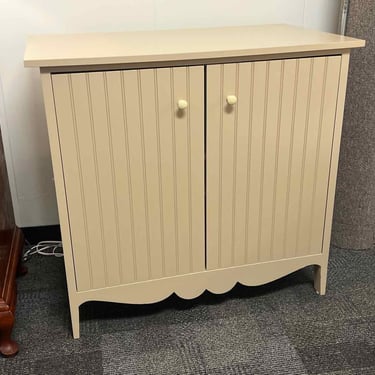 Maine Cottage Beige Cabinet