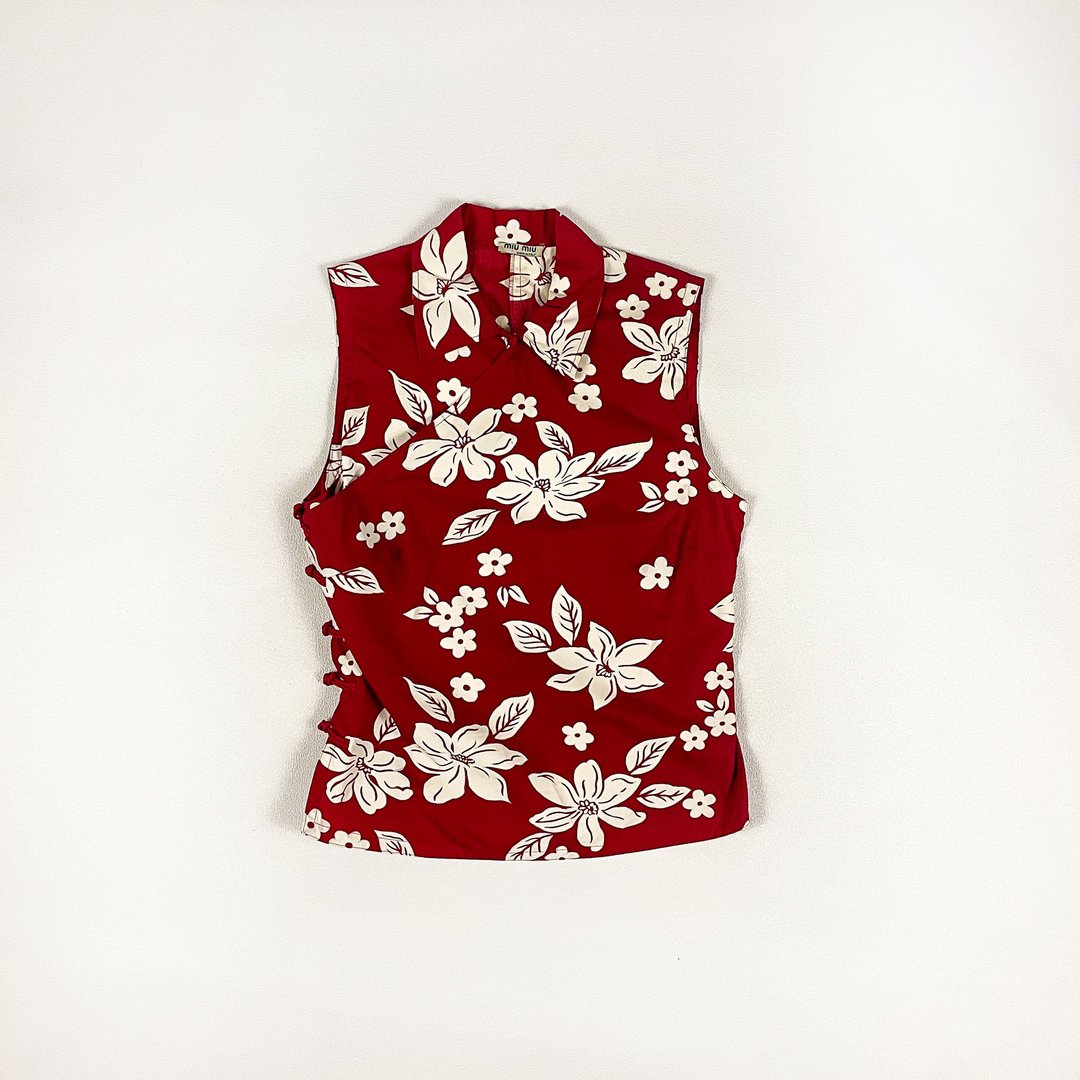 90s / Y2K Miu Miu Hawaiian Print Sleeveless Blouse / Beach 90s / Y2K Miu Miu Hawaiian Print Sleeveless Blouse / Beach