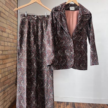 XS Sm, 1970s Two Piece Velour Paisley Women’s Suit, Pant Suit - K 