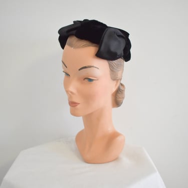 1950s Carolina Black Velvet and Satin Hat 