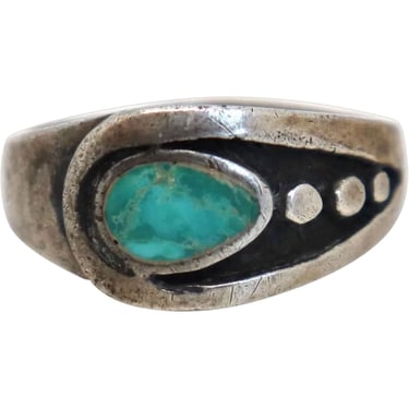 1970 Large Vintage American Southwest Silver and Turquoise Inlaid Ring 