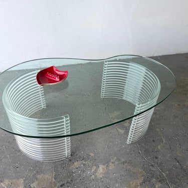 Kidney Shaped 1980s, Postmodern Lucite Glass Coffee Table Atrib Erwin & Estelle Laverne 