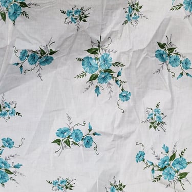 Vintage 1950's Floral Print Fabric / 60s Morning Glory Floral Fabric 