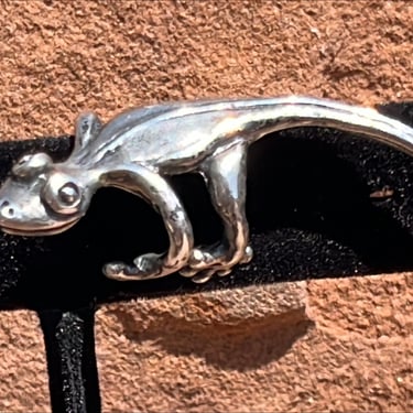 Vintage Sterling Silver Detailed Lizard Gecko with Curled Tail Ear Cuff 