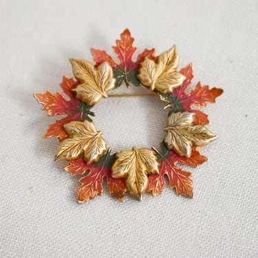 1960s Autumn Leaf Wreath Brooch 