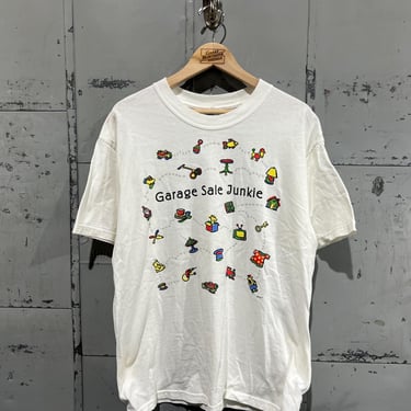 L 90s Colorful Garage sale tshirt Vintage 1990s thift flea market cute 