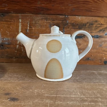 Teapot - Soft White with Beige Geometrics 