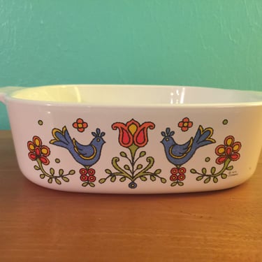 Vintage 1970s Corning Blue Bird Country Festival Casserole Dish 2 Quart 