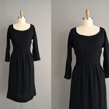 vintage 1950s Classic Black Cocktail Party Wiggle dress - Medium 