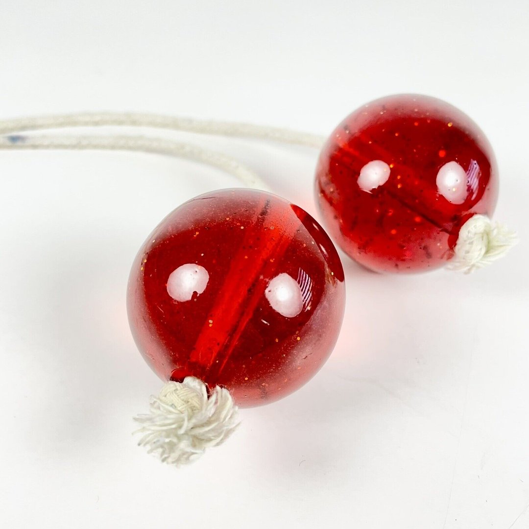 1970s Vintage Klik Klaks Clackers Knockers Acrylic Balls Click Clacks