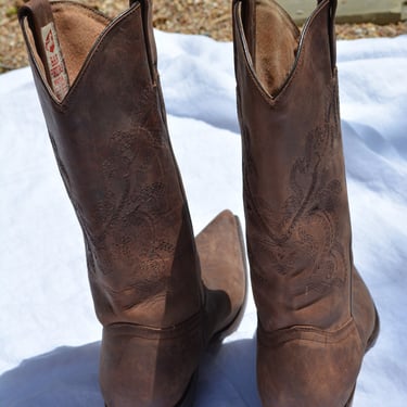Vintage cowboy boots / vintage brown cowboy boots / vintage san pedro cowboy boots / cowboy boots / leather cowboy boots / women's cowboy 9 