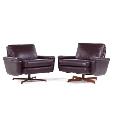 Harvey Probber Style Mid Century Walnut and Leather Swivel Lounge Chairs - Pair - mcm 