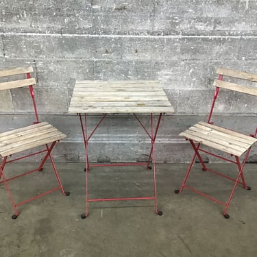 Cafe Table and Chairs (Seattle)