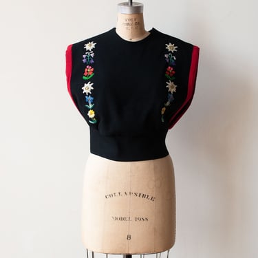 1940s Embroidered Wool Top 